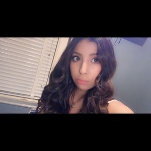 Meet your Posher, Brenda